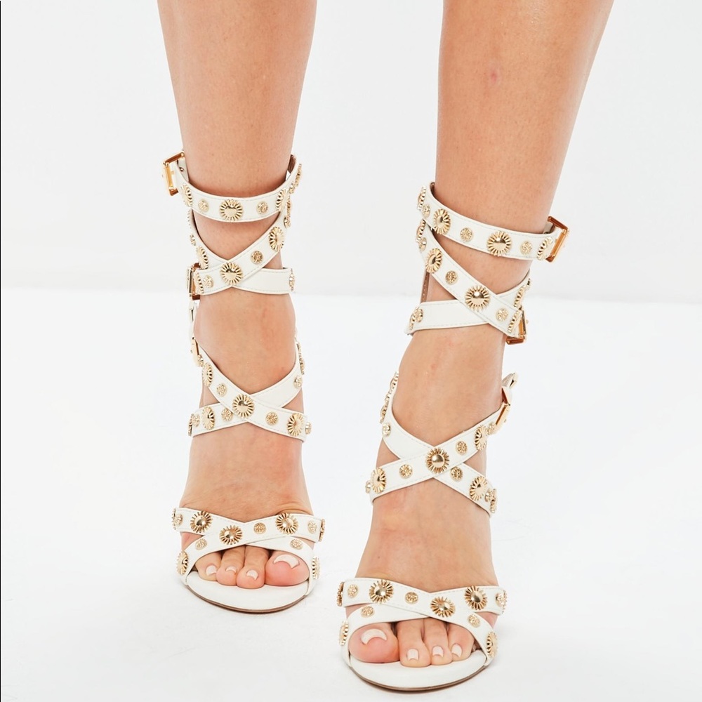 High Heels - Picture 2 of 5